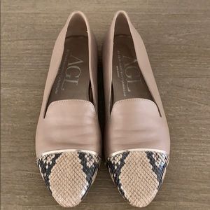 AGL Cap toe Loafer